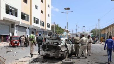 Photo of قتلى وجرحى في تفجير حافلة ركاب بالصومال